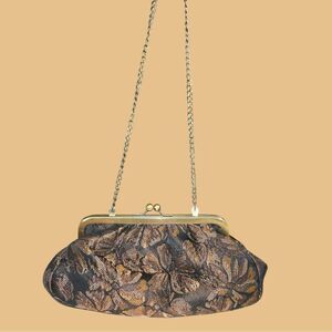 Vintage Joan Rivers evening bag!